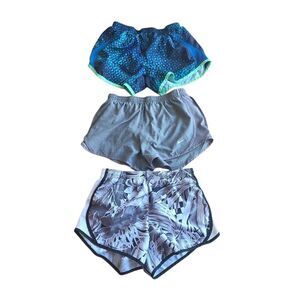 Nike dri fit girls Sz M 3 short bundle